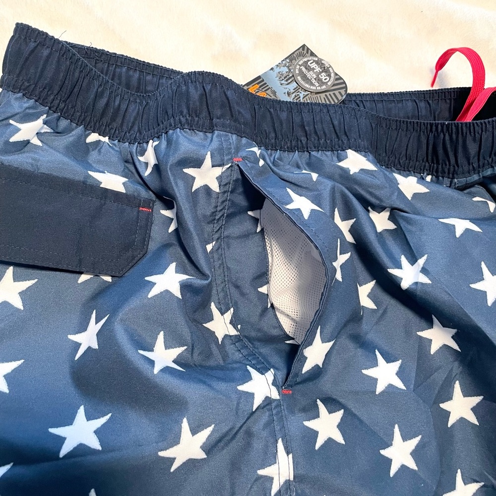 New Men’s STARS and STRIPES Drawstring Swim Trunks - Picture 10 of 10
